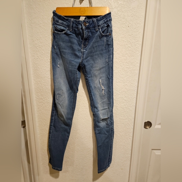 Justice Girls Blue Distressed Jeans Size 14 - Picture 1 of 3